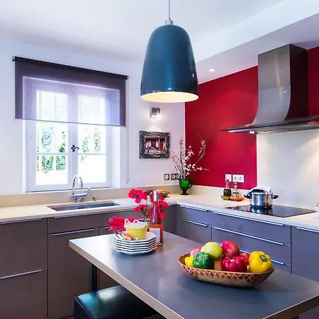 Sleeps 6 Villa