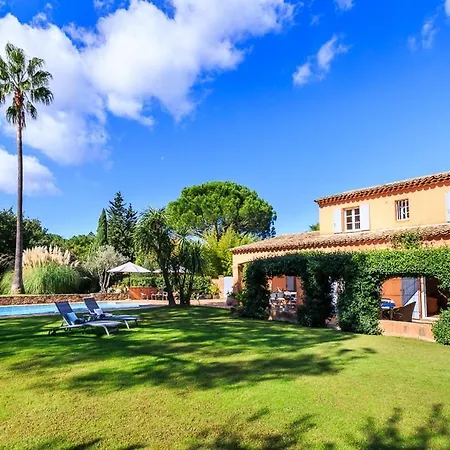 Villa Sleeps 6